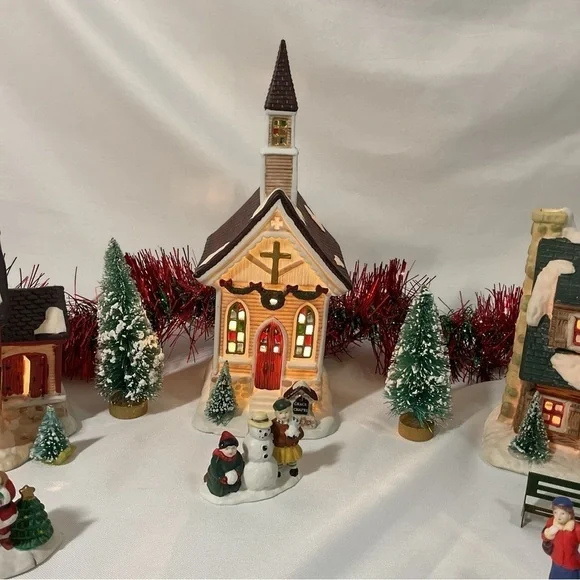 Vintage Christmas Lighted church store and house town set holiday decor - Picture 5 of 11